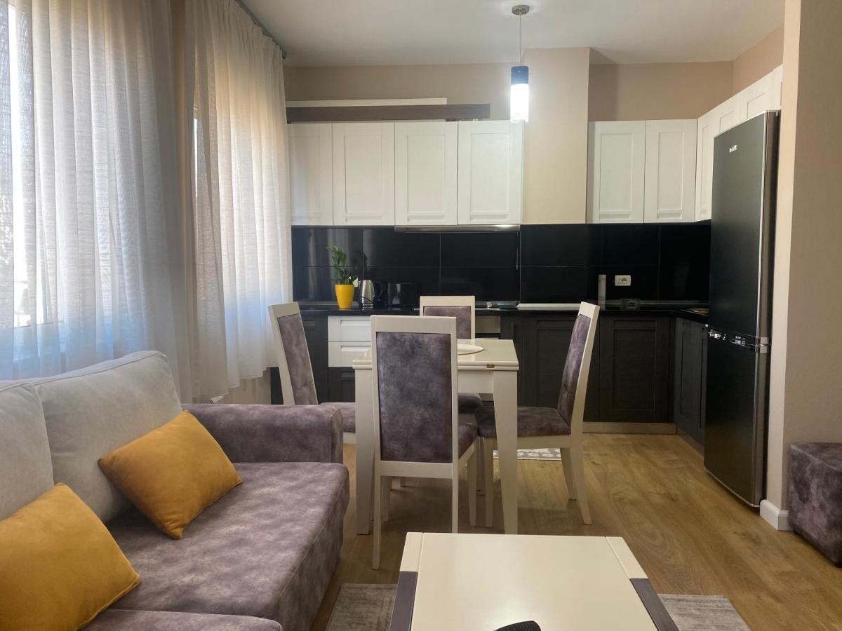 Tirana New Bazaar-Apartment 1 Buitenkant foto